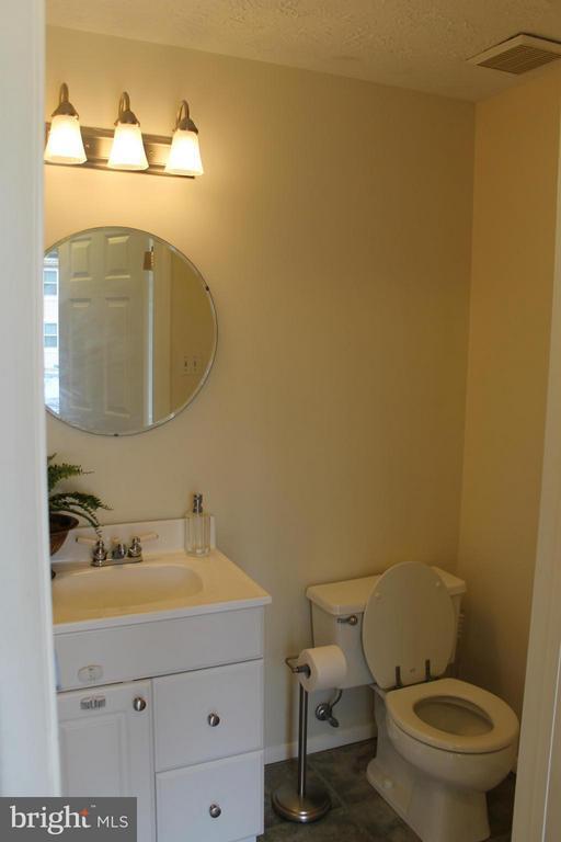 Building Photo - 6821 Montivideo Square Ct