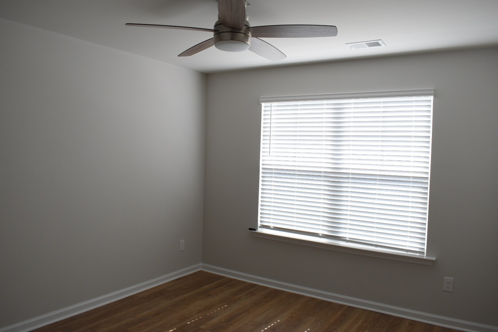 Building Photo - 1070 Clapboard Ln