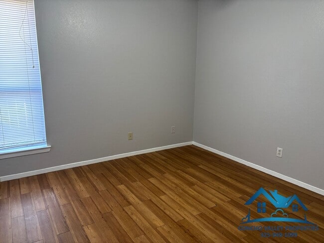 Building Photo - 3306 Cameron St