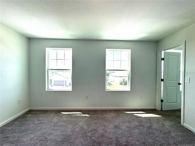 Building Photo - 2669 Buttercup Ave