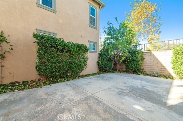 Building Photo - 2841 E Via Terrano
