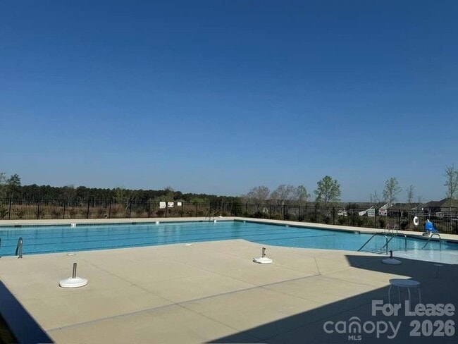 Building Photo - 7898 Old Brk Rd