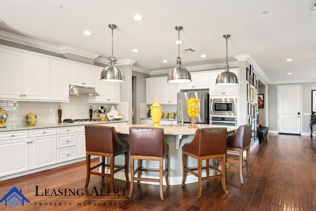 Building Photo - 28852 N Iron Village Dr