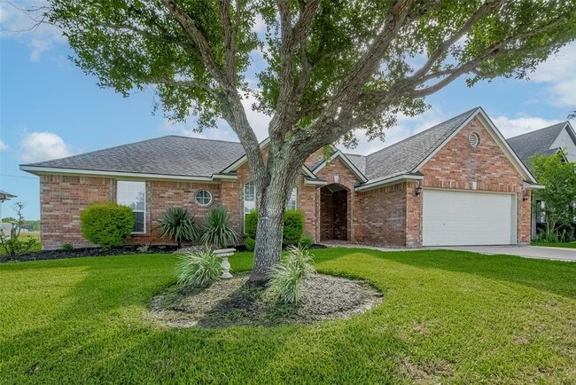 Building Photo - 9631 Highland Pointe Dr