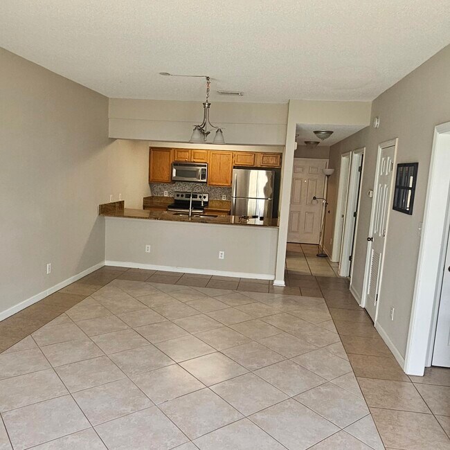 Building Photo - 200 Sandestin Ln