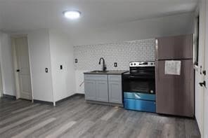 Building Photo - 37 Bigelow St