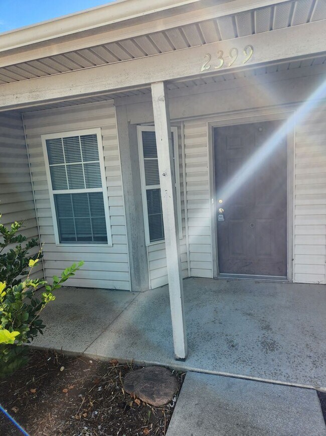 Building Photo - 2399 Hopkins Dr