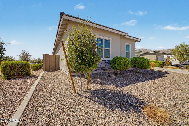 Building Photo - 5116 N 185th Ave