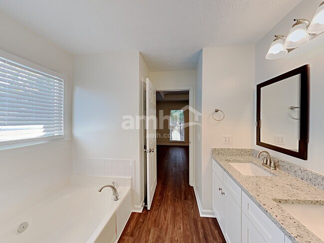 Building Photo - 2262 Ashley Falls Ln NW