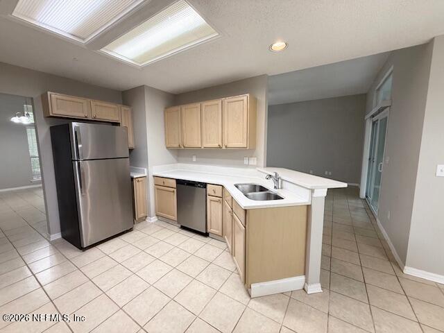 Building Photo - 816 Brookstone Ct