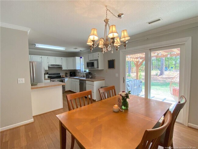 Building Photo - 92 Hunters Ridge