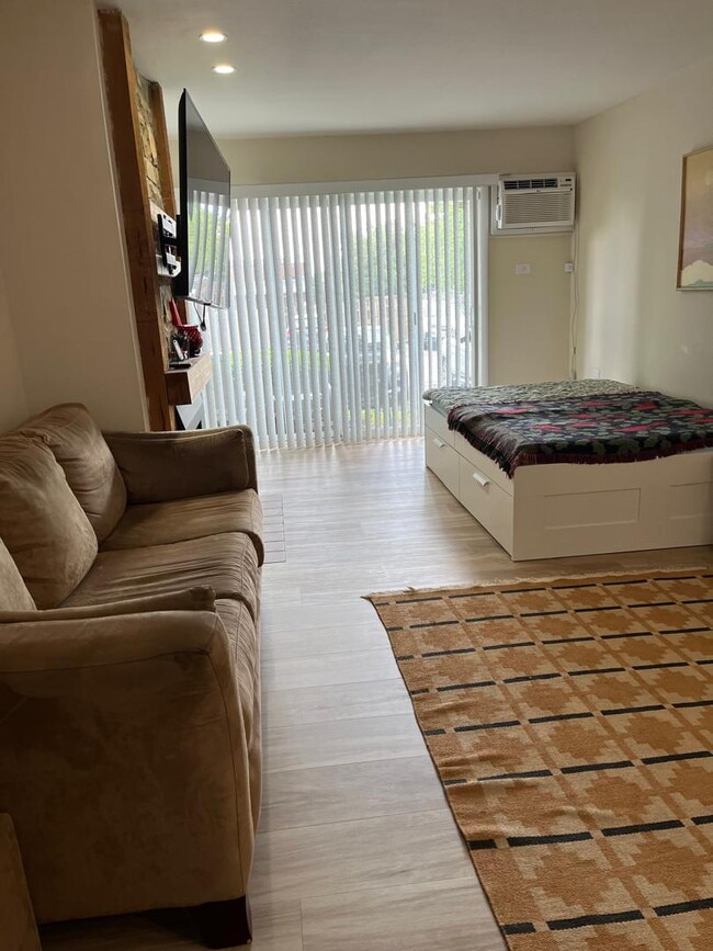 Building Photo - Fully furnished and ready to move in - Heat, Water and Internet are included - Newly renovated in...