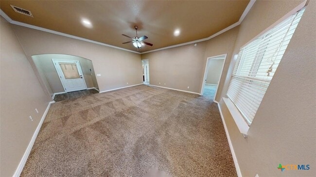 Building Photo - 307 Dober St