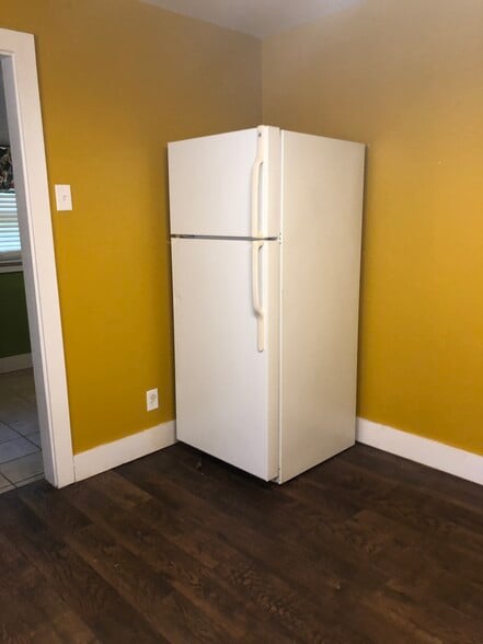 Building Photo - 6592 Moores Mill Rd