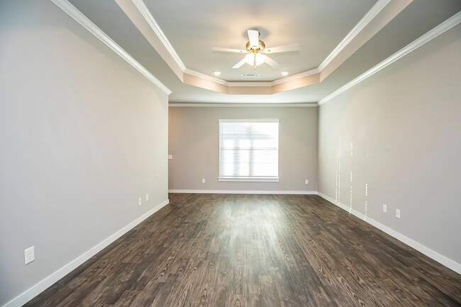 Building Photo - 1705 Booker Cir