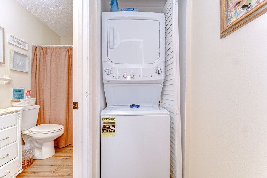 laundry inside the unit - 5114 33rd St E