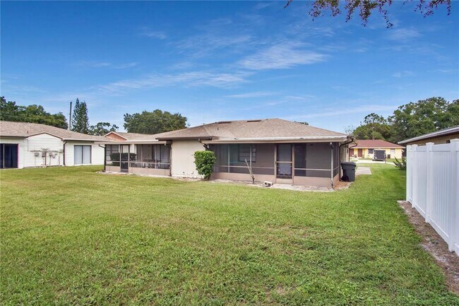 Building Photo - 5607 Struthers Ct