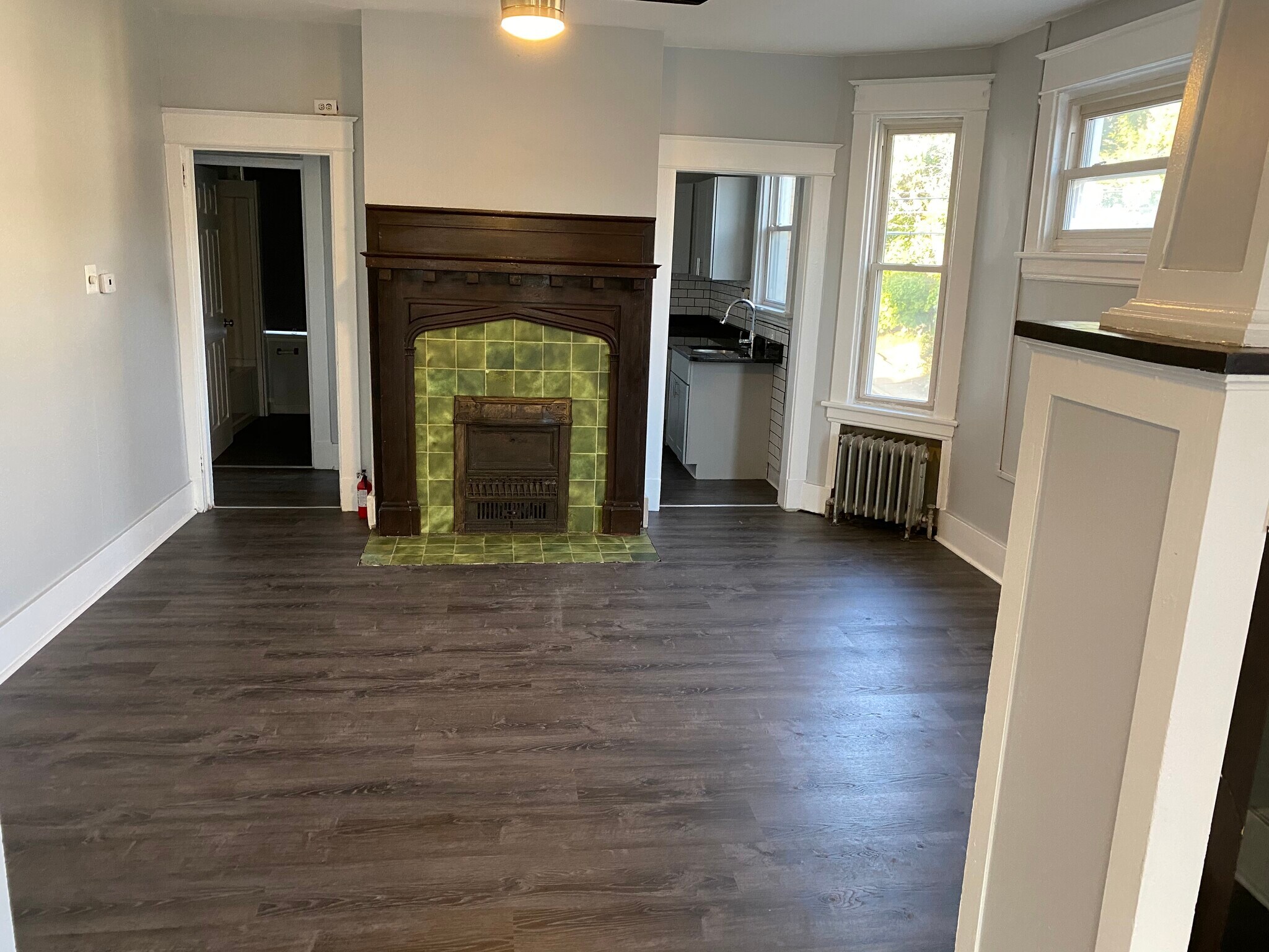 Building Photo - 1500 Dormont Ave