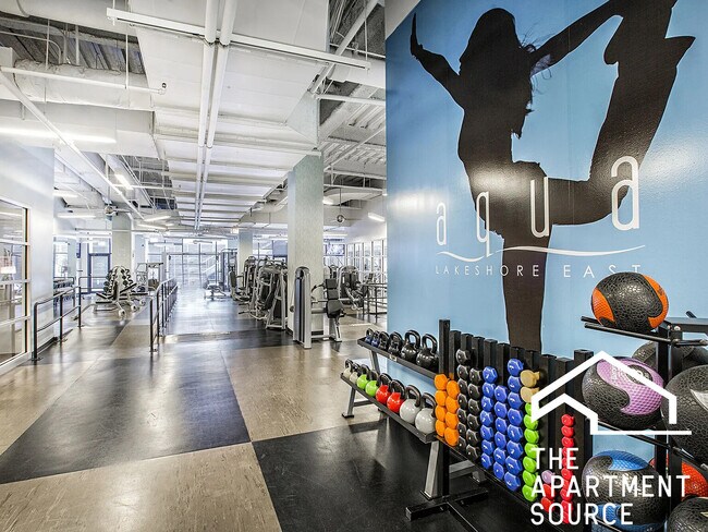 Building Photo - 225 N Columbus Dr