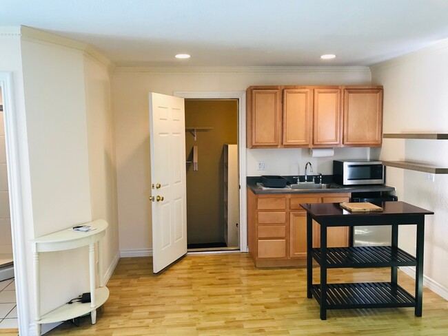 Kitchenette and Laundry Room Entrance - 2627 Manning Ave