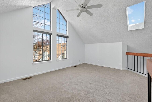 Building Photo - 6017 Curtier Dr