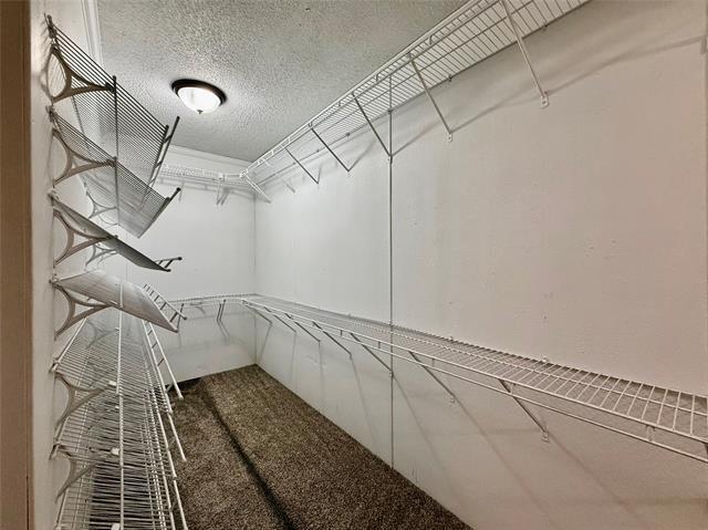 Building Photo - 2000 SE 10th St