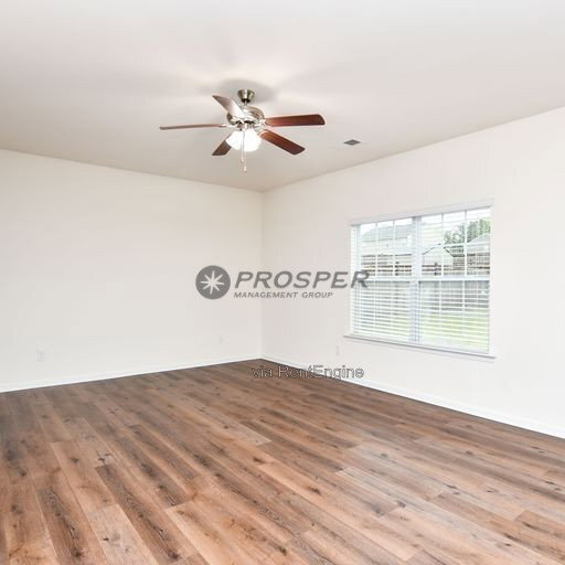 Building Photo - 248 Elmhaven Dr
