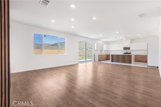 Building Photo - 14424 Buvan Ct