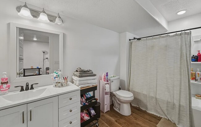 Building Photo - 2083 N 3930 W