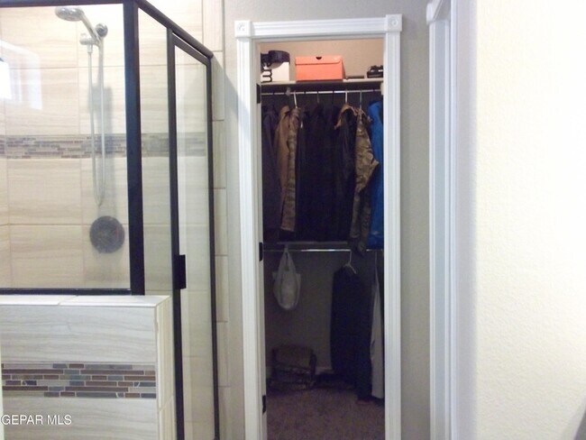 Building Photo - 3485 Dana Grey Dr