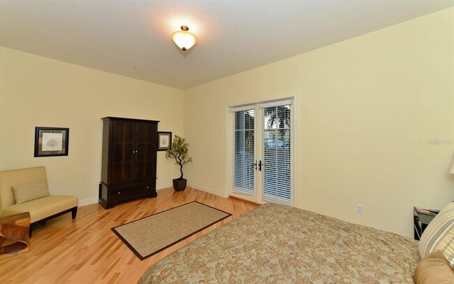 Building Photo - 1080 Seagrove Ln