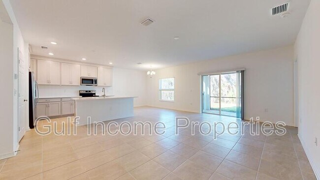 Building Photo - 5552 Patano Lp