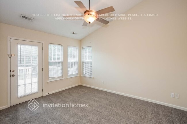 Building Photo - 5743 Heron Point Pl SW