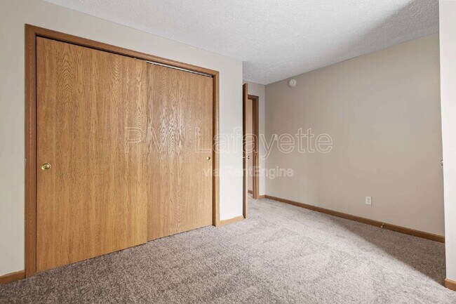 Building Photo - 617 Oregon St