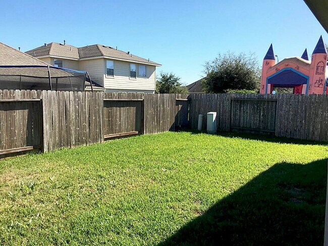 Building Photo - 6343 Richland Hills Dr