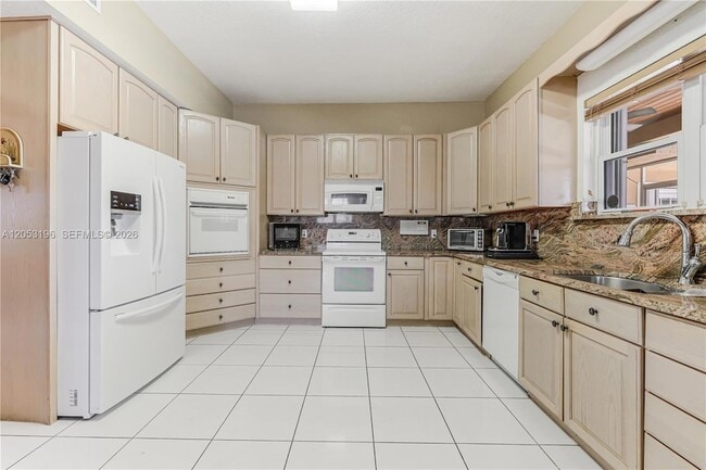 Building Photo - 16520 SW 272nd St