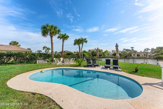 Building Photo - 543 Rutile Dr