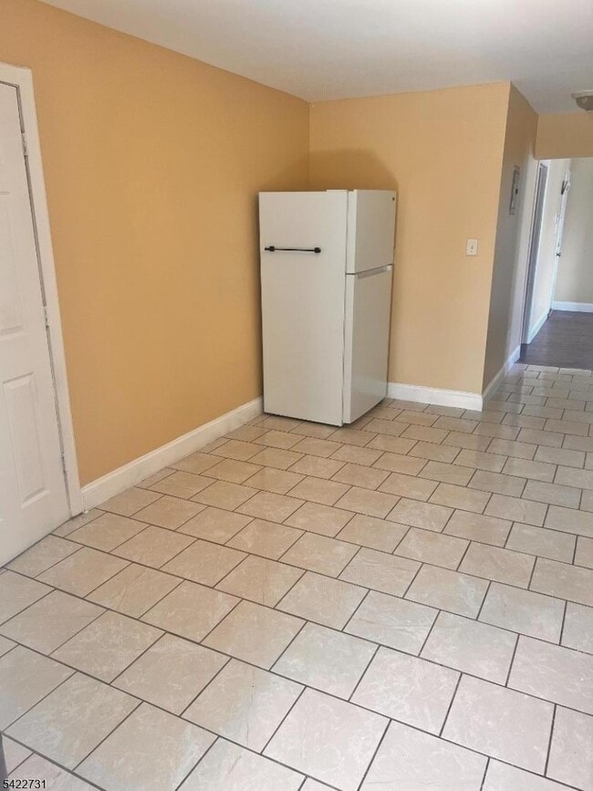 Building Photo - 1289 Springfield Ave