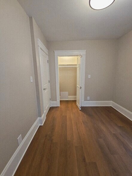 Building Photo - 9715 Clifton Blvd