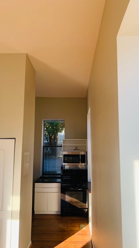 Building Photo - Nebraska Ave. - 3349 Nebraska