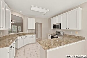 Building Photo - 26032 Upton Creek