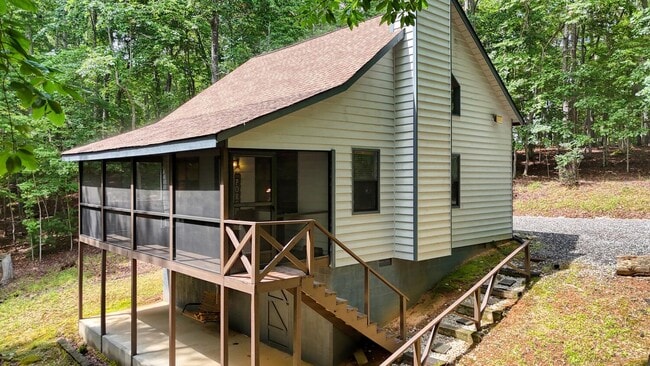 Primary Photo - 121 Hawks Nest Ln