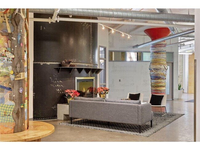 Building Photo - 730 Stinson Blvd NE