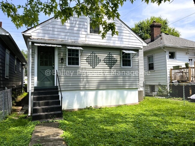 Building Photo - 1634 S Preston St