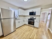Building Photo - 14813 Evers St
