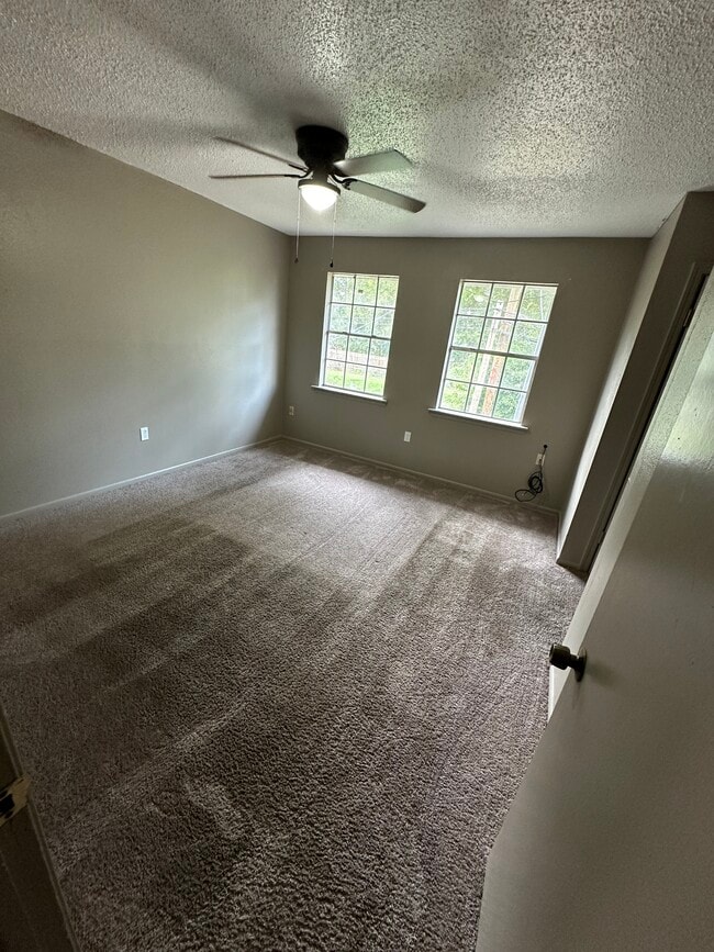 Building Photo - 1028 Dimarco Dr