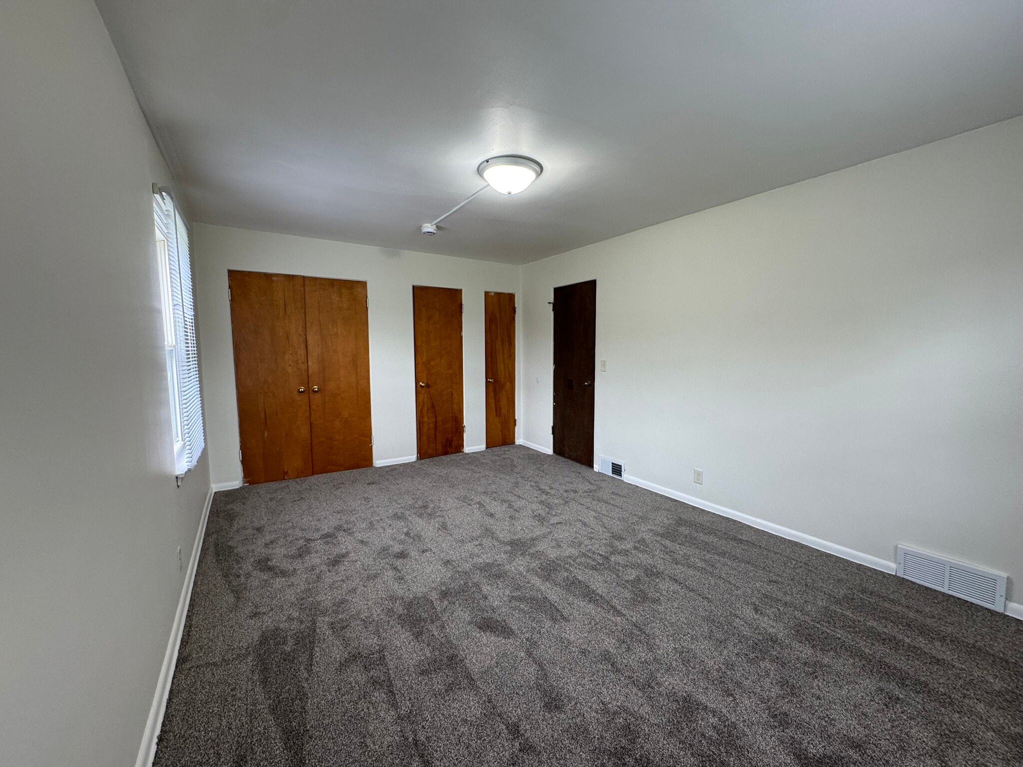 Building Photo - 1710 Goff Ave