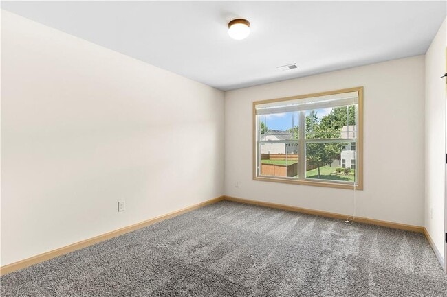 Building Photo - 1492 Station Ridge Ct SE