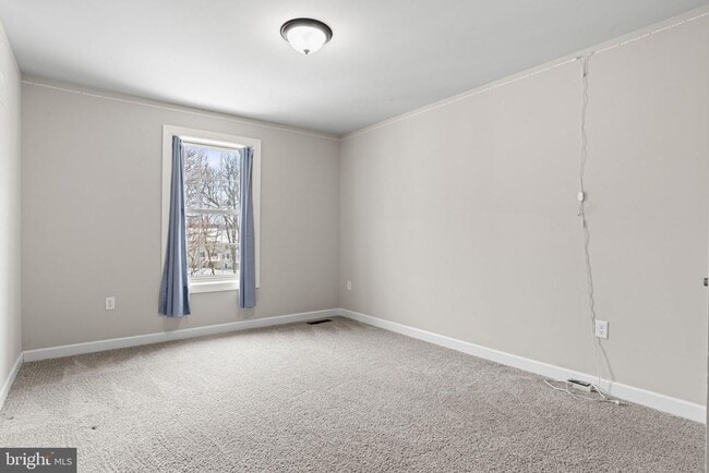 Building Photo - 140 Sage Blvd