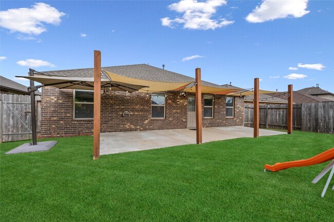 Building Photo - 3023 McDonough Way